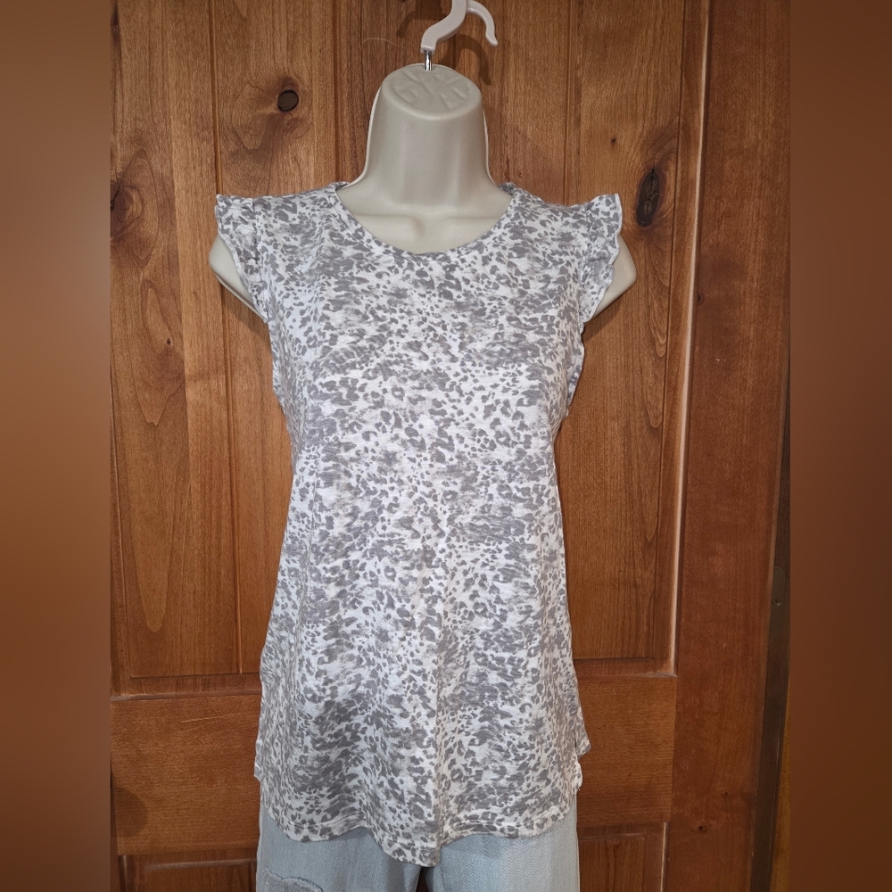 Nine West Gray & White‎ Print Top